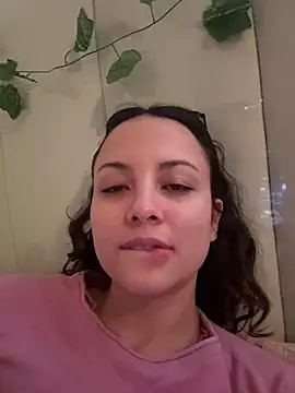 Megan Rodrigo online show from 02/01/26, 01:20