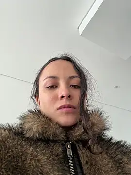 Megan Rodrigo online show from 07/03/26, 04:46