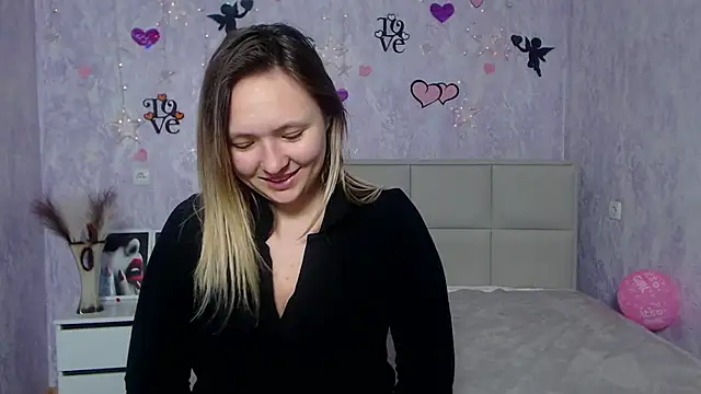 SallyVerda online show from 02/08/25, 04:36