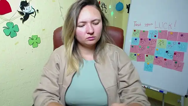 SallyVerda online show from 03/19/25, 06:23