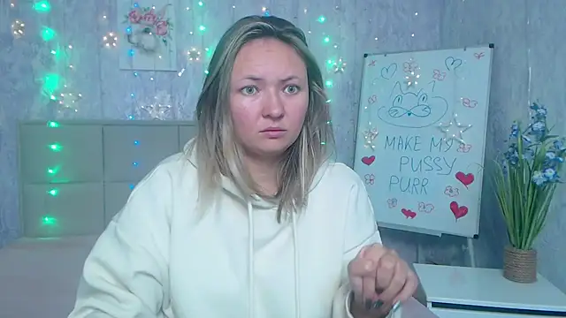 SallyVerda online show from 10/14/25, 05:36