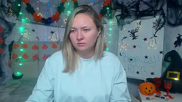 SallyVerda online show from 10/26/25, 06:14