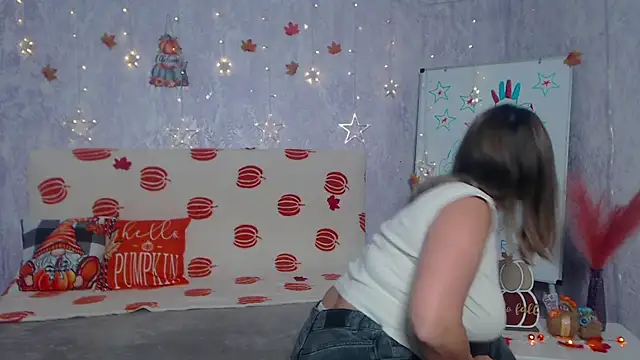 SallyVerda online show from 11/27/25, 07:27