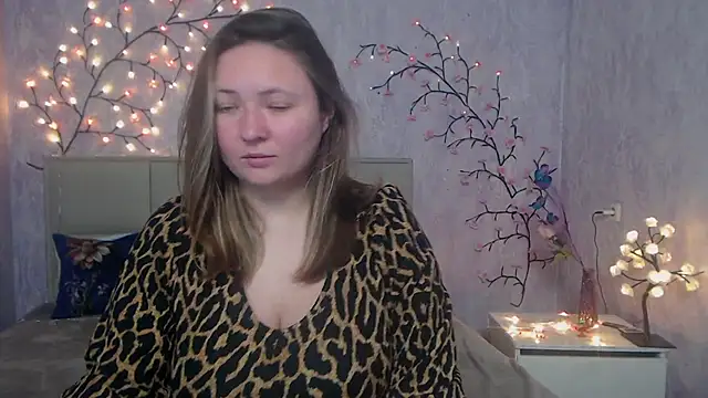 SallyVerda online show from 04/17/26, 05:54