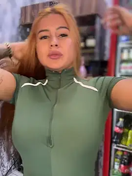 Amber Martins  online show from 03/22/25, 05:31