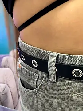 Amber Martins  online show from 09/24/25, 09:40