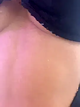 Amber Martins  online show from 11/25/25, 02:00