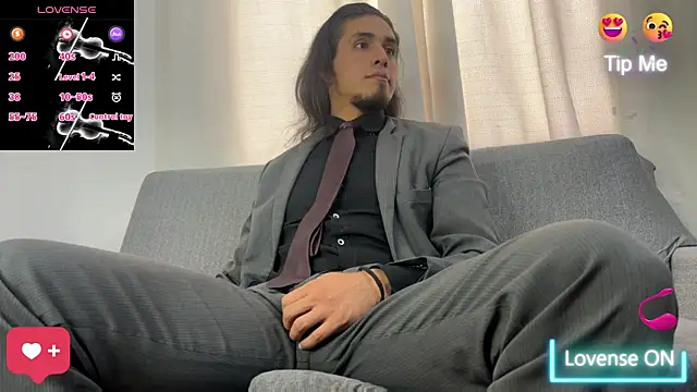 Tom blunt96 online show from 11/20/25, 02:50