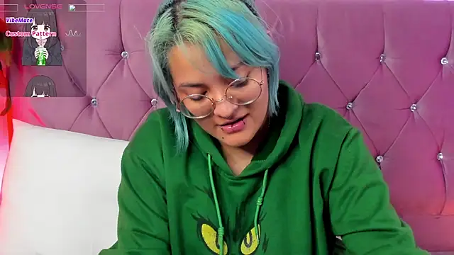 lucky-leah online show from 03/16/25, 02:10