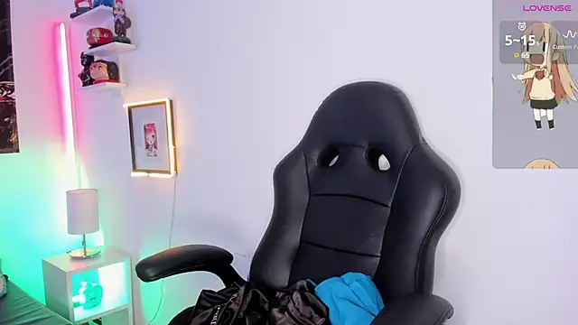 lucky-leah online show from 09/14/25, 03:49