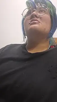 lucky-leah online show from 02/03/26, 03:26