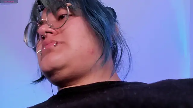 lucky-leah online show from 05/24/26, 04:28