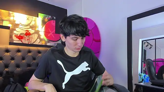 Snapshot of Santi_delacruz chatting on 01/31/25, 03:00 Santi delacruz online show from 01/31/25, 03:00