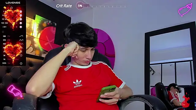 Snapshot of Santi_delacruz chatting on 02/27/25, 10:09 Santi delacruz online show from 02/27/25, 10:09