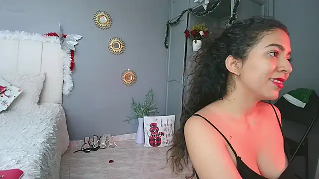 Snapshot of arteverena chatting on 12/31/24, 03:20 arteverena online show from 12/31/24, 03:20
