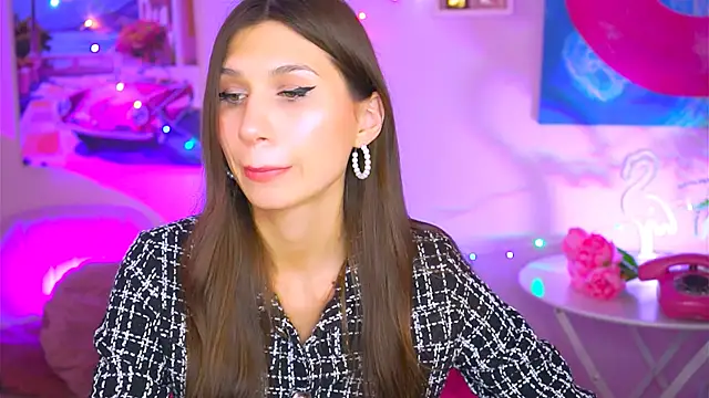 Snapshot of MollyPerry chatting on 12/17/24, 10:22 MollyPerry online show from 12/17/24, 10:22