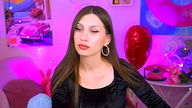 Snapshot of MollyPerry chatting on 02/20/25, 01:25 MollyPerry online show from 02/20/25, 01:25