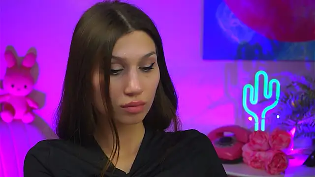 Snapshot of MollyPerry chatting on 02/27/25, 10:42 MollyPerry online show from 02/27/25, 10:42