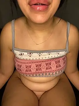 Snapshot of aya12aya chatting on 01/19/25, 06:00 aya12aya online show from 01/19/25, 06:00