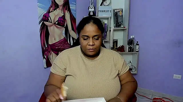Snapshot of bbw_charlote chatting on 10/12/25, 12:37 bbw charlote online show from 10/12/25, 12:37