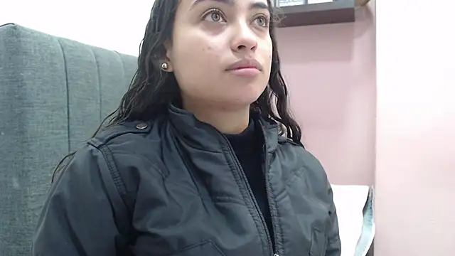 kate stam online show from 12/04/25, 01:42