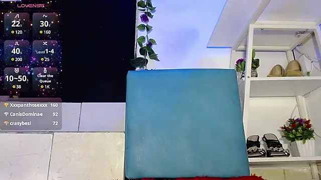 Snapshot of SUZZET_22 chatting on 01/23/25, 12:57 SUZZET 22 online show from 01/23/25, 12:57