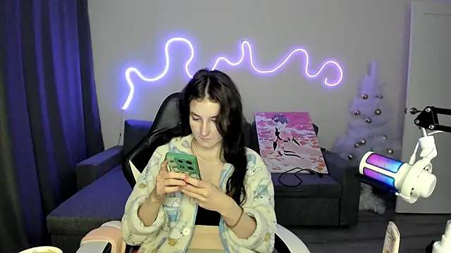Snapshot of Bridget_fitness chatting on 01/09/25, 05:00 Bridget fitness online show from 01/09/25, 05:00