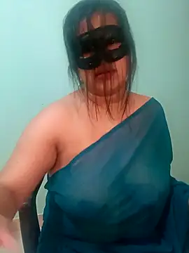 Snapshot of Nilusha_Wet chatting on 11/06/25, 09:43 Nilusha Wet online show from 11/06/25, 09:43