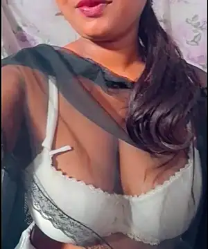 Snapshot of SLteena chatting on 07/10/26, 03:11 SLteena online show from 07/10/26, 03:11