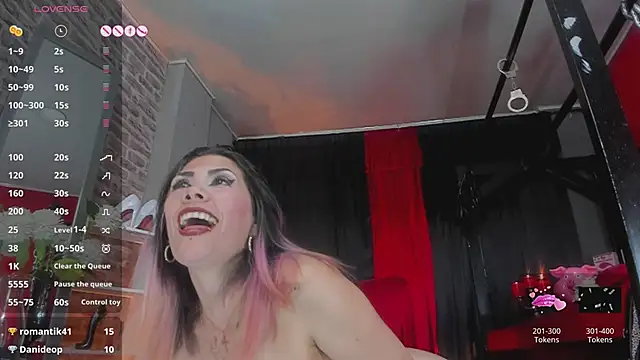 Snapshot of MistressAndre chatting on 01/15/25, 11:30 MistressAndre online show from 01/15/25, 11:30