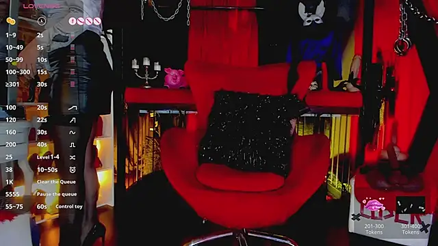 Snapshot of MistressAndre chatting on 03/14/25, 07:55 MistressAndre online show from 03/14/25, 07:55