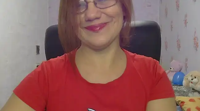 Snapshot of KittyyLaBeauty chatting on 01/22/25, 03:18 KittyyLaBeauty online show from 01/22/25, 03:18