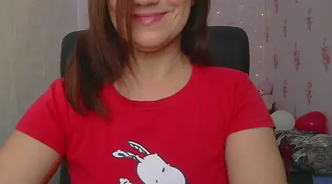 Snapshot of KittyyLaBeauty chatting on 02/12/25, 07:55 KittyyLaBeauty online show from 02/12/25, 07:55