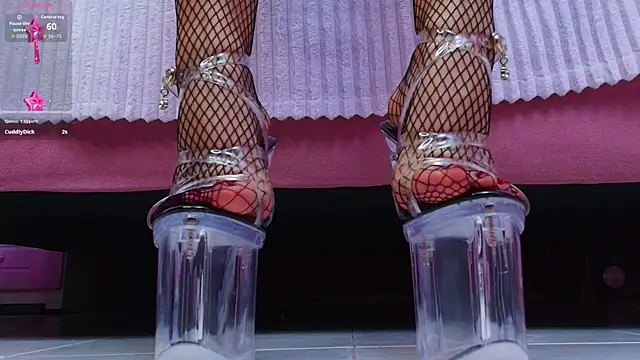 AuroraSim online show from 10/30/25, 01:23