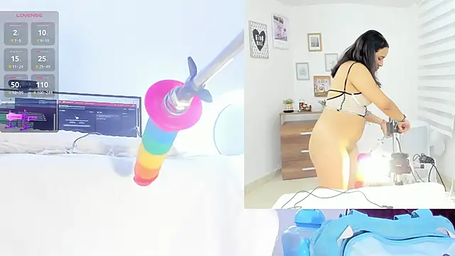 Snapshot of Daki_Ume_ chatting on 09/20/25, 02:45 Daki Ume online show from 09/20/25, 02:45
