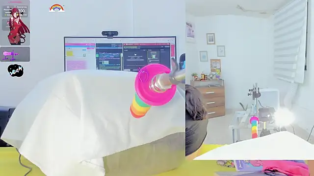 Snapshot of Daki_Ume_ chatting on 11/11/25, 02:33 Daki Ume online show from 11/11/25, 02:33