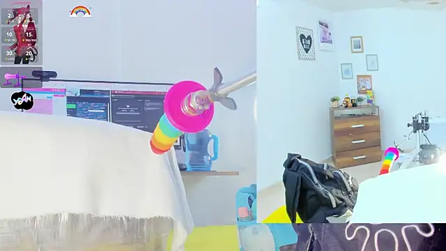 Snapshot of Daki_Ume_ chatting on 11/19/25, 02:33 Daki Ume online show from 11/19/25, 02:33