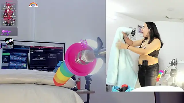 Snapshot of Daki_Ume_ chatting on 11/20/25, 02:34 Daki Ume online show from 11/20/25, 02:34