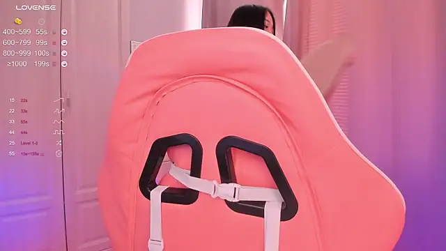 FreyaRaya online show from 12/20/24, 09:00