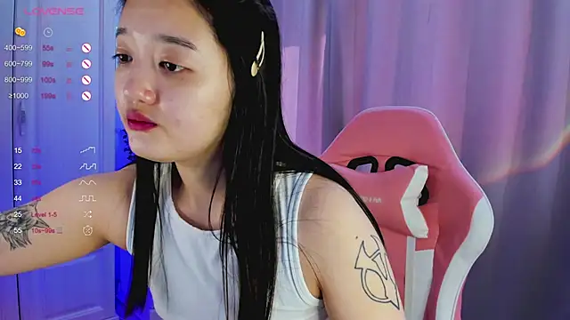 FreyaRaya online show from 03/02/25, 09:10