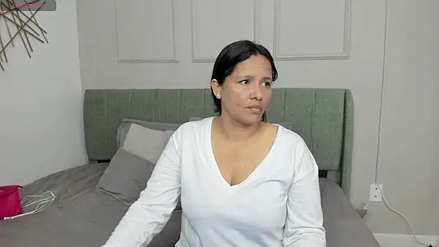 Sussanewolf online show from 02/14/26, 12:13