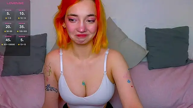 Snapshot of sandra_belll chatting on 02/18/26, 02:46 sandra belll online show from 02/18/26, 02:46