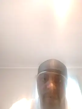 PuzzledEdge4 online show from 11/20/25, 04:07