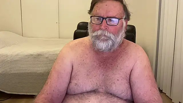 Drummajor online show from 10/22/25, 01:44