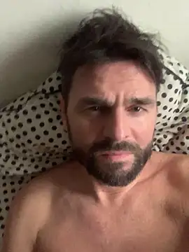 Snapshot of TB1977DK chatting on 12/05/25, 11:30 TB1977DK online show from 12/05/25, 11:30