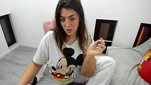 Snapshot of Dyana_Kaylinn chatting on 01/15/26, 05:23 Dyana Kaylinn online show from 01/15/26, 05:23