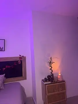 Snapshot of Susi_bell chatting on 01/03/25, 01:27 Susi bell online show from 01/03/25, 01:27