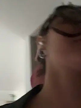 Snapshot of Susi_bell chatting on 03/20/25, 10:18 Susi bell online show from 03/20/25, 10:18