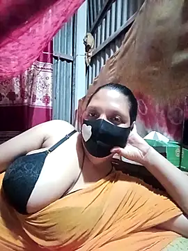 Snapshot of Depte- chatting on 04/18/26, 01:26 Depte- online show from 04/18/26, 01:26