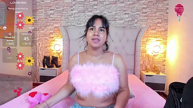 Kagome01 online show from 02/14/25, 01:51